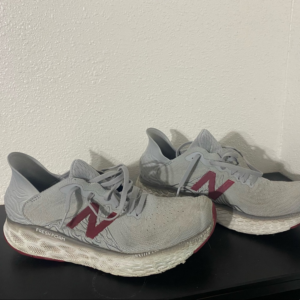 New Balance Fresh Foam 1080v10 Mens Size 9.5